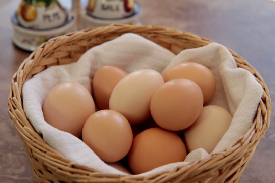 Basket of free range eggs |mjskitchen.com