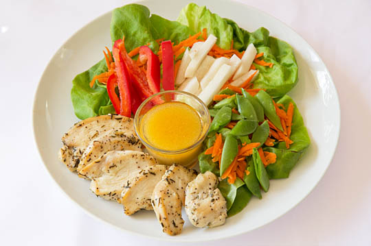 Orange Ginger Chicken Salad with Fresh Vegetables, sliced chicken breast and ginger vinaigrette #salad #chicken #composed @mjskitchen