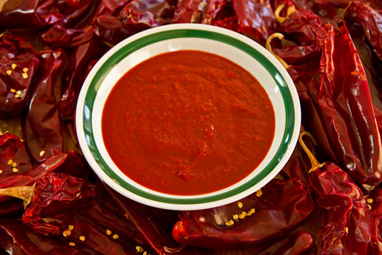 New Mexico red chile sauce made from dried New Mexico chile pods #red #chile @mjskitchen | mjskitchen.com