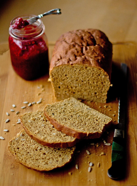 Multigrain sandwich bread made with a variety of grains and sunflower seeds.
