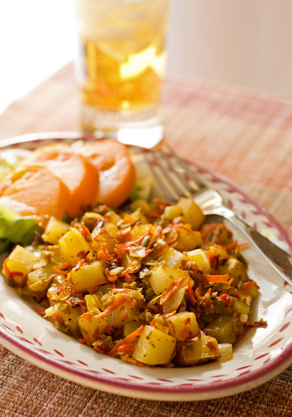 A spicy stovetop winner with country fried potatoes, leeks, carrots and New Mexico green chile. mjskitchen.com @MJsKitchen