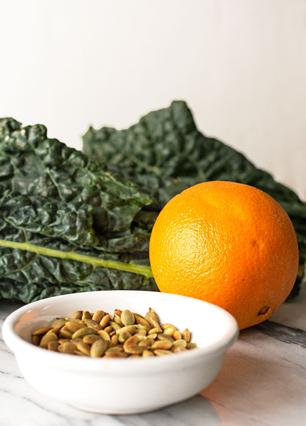 Dino Kale, Cara Cara and Toasted Pepitas - Ingredients for a healthy and easy salad