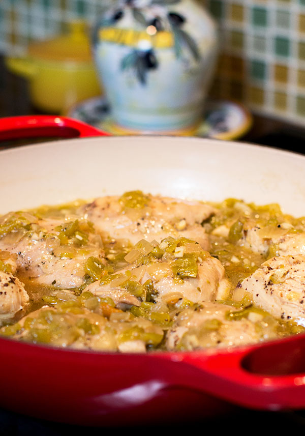 First you cook up a pot of Green Chile Chicken, then you serve it with rice, or shred it for enchiladas, burrittos and many more dishes #hatchchile #greenchile #chicken @mjskitchen