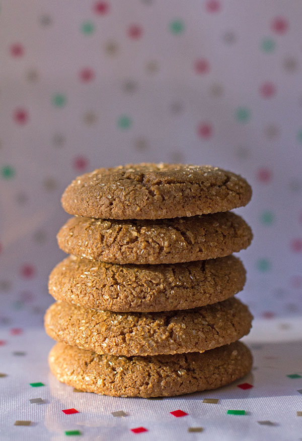 Molasses Ginger Cookies - Soft and chewy on the inside with a little sugary crunch on the outside #cookies #ginger #molasses @mjskitchen