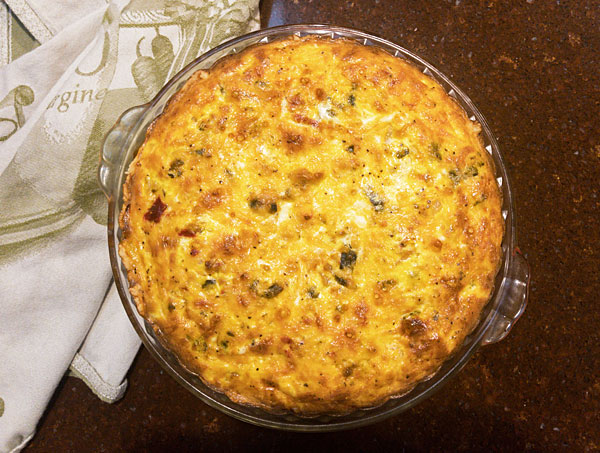 Calabacitas Quiche - A vegetarian delight with summer squash, corn, and green chile. #quiche #calabactias #greenchile #hatchchile @mjskitchen