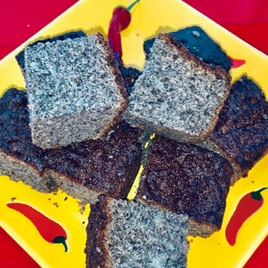 Blue Cornbread with green chile made with Ute Mountain Ute Bow and Arrow Cornmeal in Four Corners of the Southwest US. #cornbread #bluecornmeal #greenchile @mjskitchen